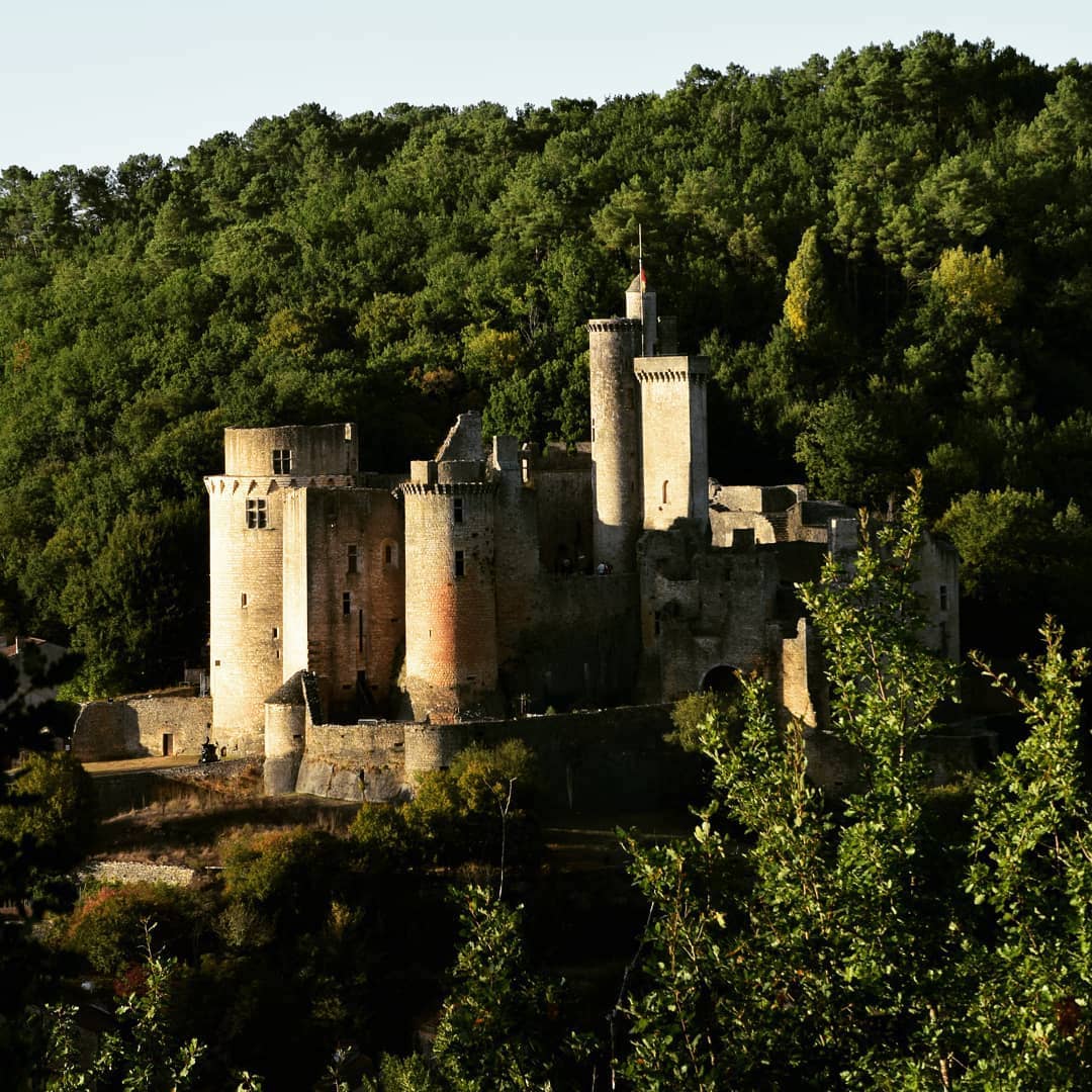 Château de Bonaguil | Dordogne Travel Guide